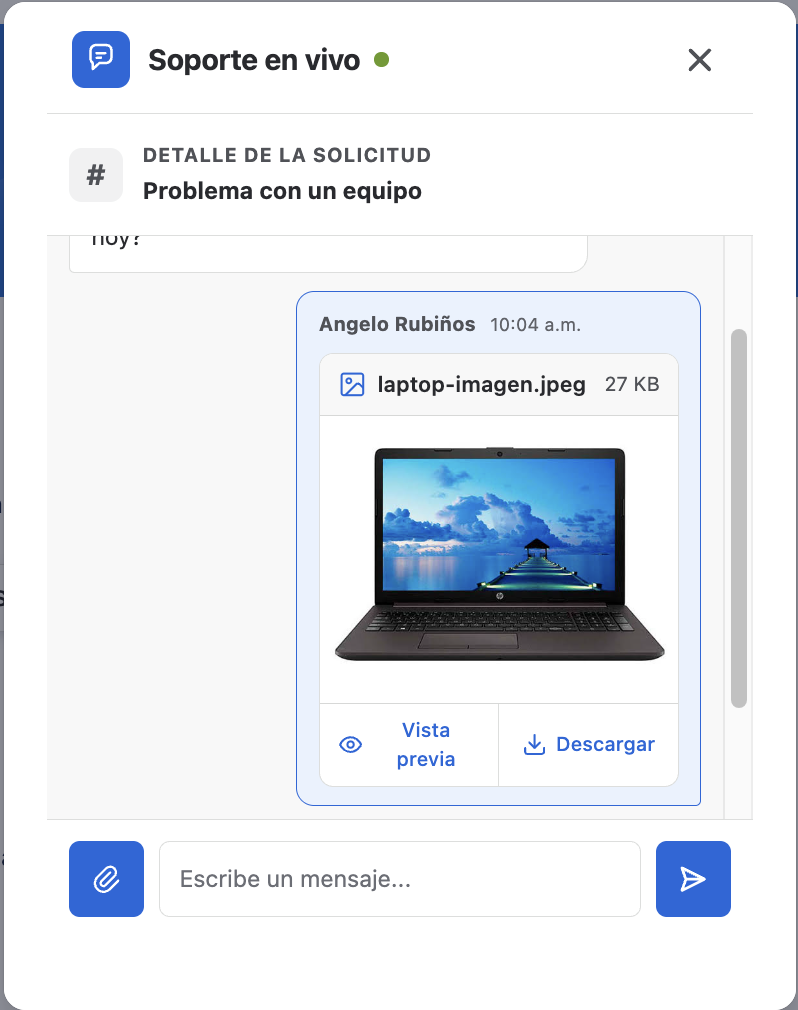 Imagen adjunta visible en la conversación